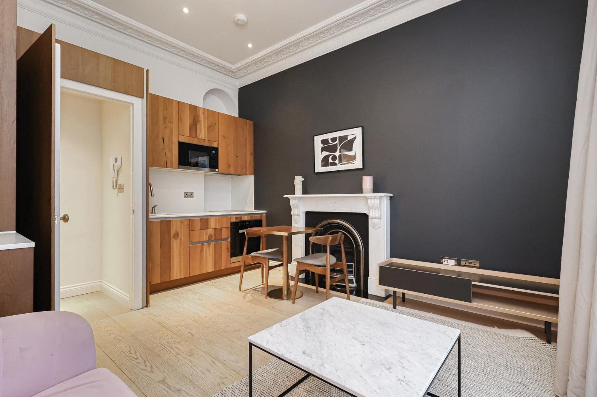 Kensington Gardens Apartament